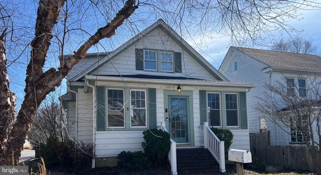 Photo of 106 LINDEN AVENUE