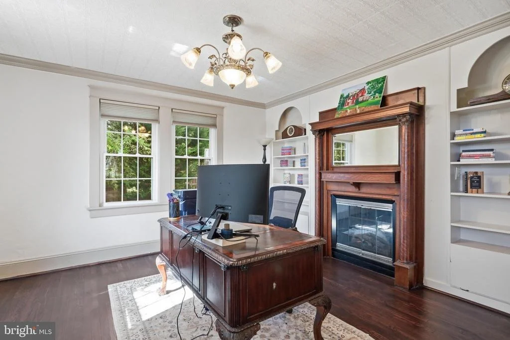 Photo of 5921 QUINN ROAD