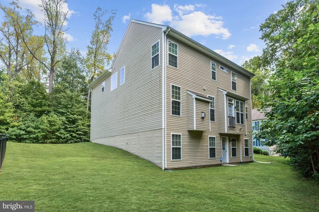 Photo of 8803 ROSE LANE