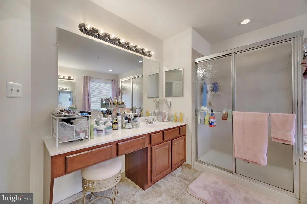 Photo of 4401 HUNTCHASE DRIVE