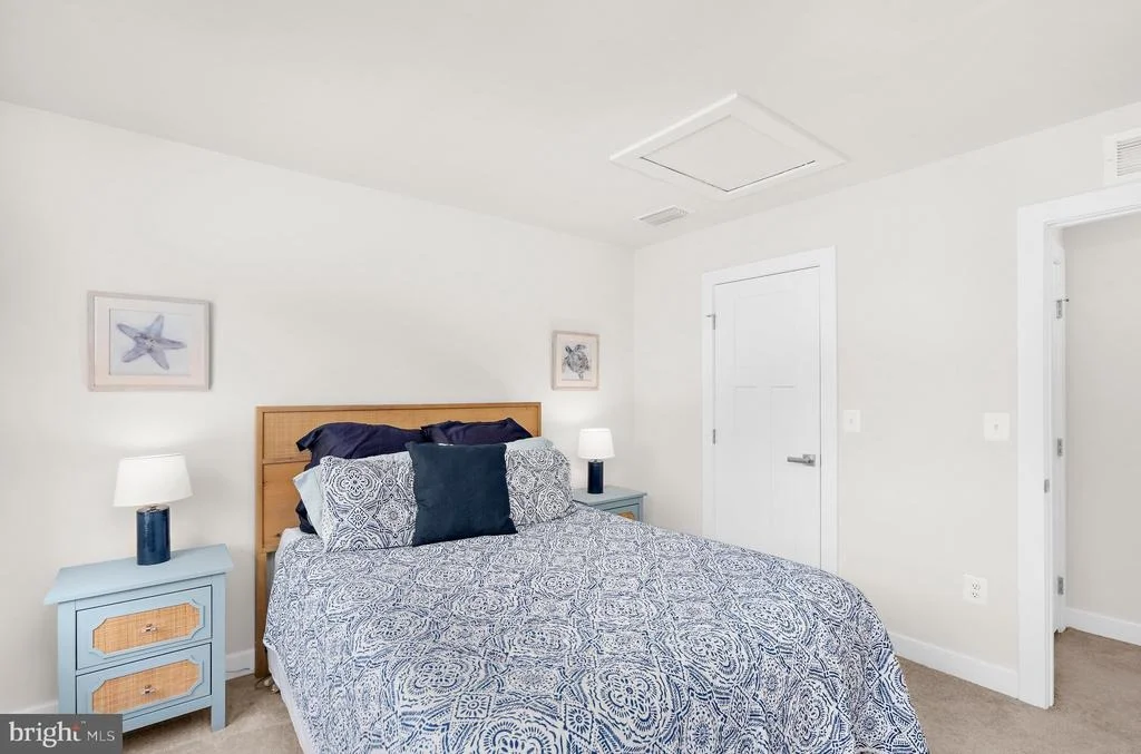 Photo of 8308 LEGACY CIRCLE