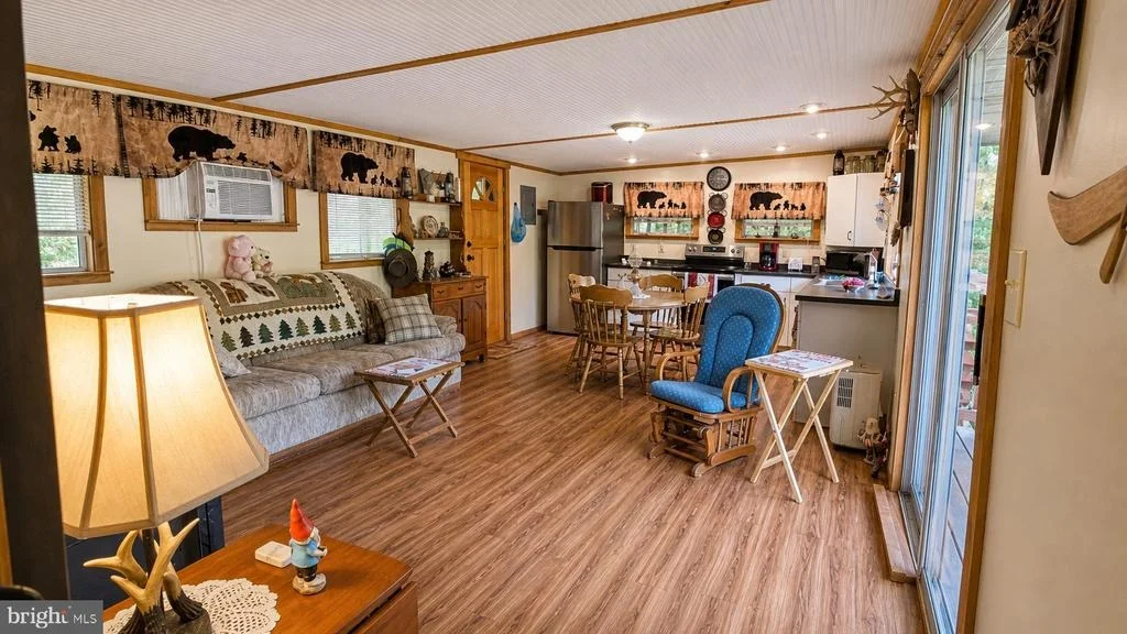 Photo of 4255 AUER LANE