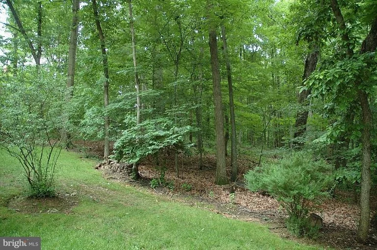 Photo of 1082 OLD CEDAR ROAD