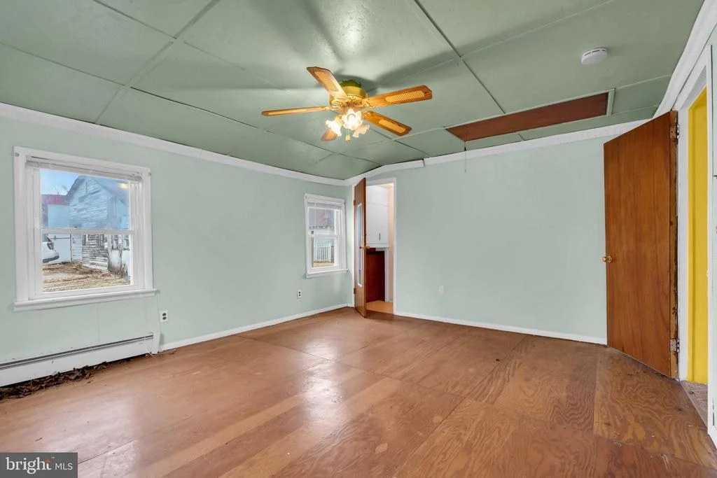 Photo of 104 MAPLE STREET
