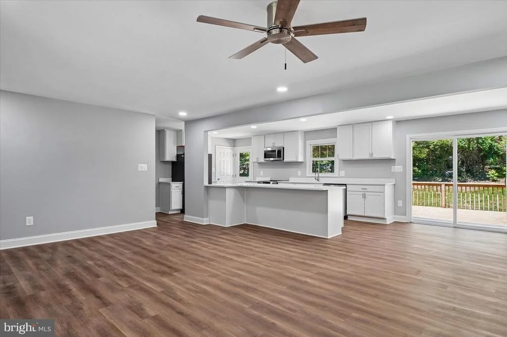 Photo of 8814 LAFAYETTE DRIVE