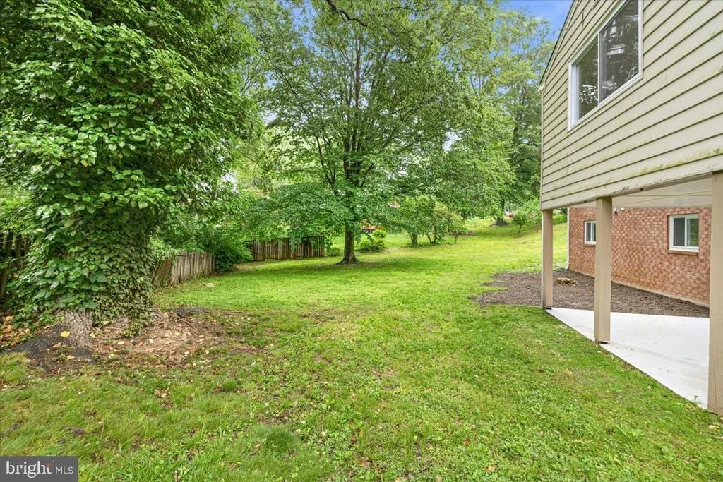 Photo of 8624 PARLIAMENT DRIVE