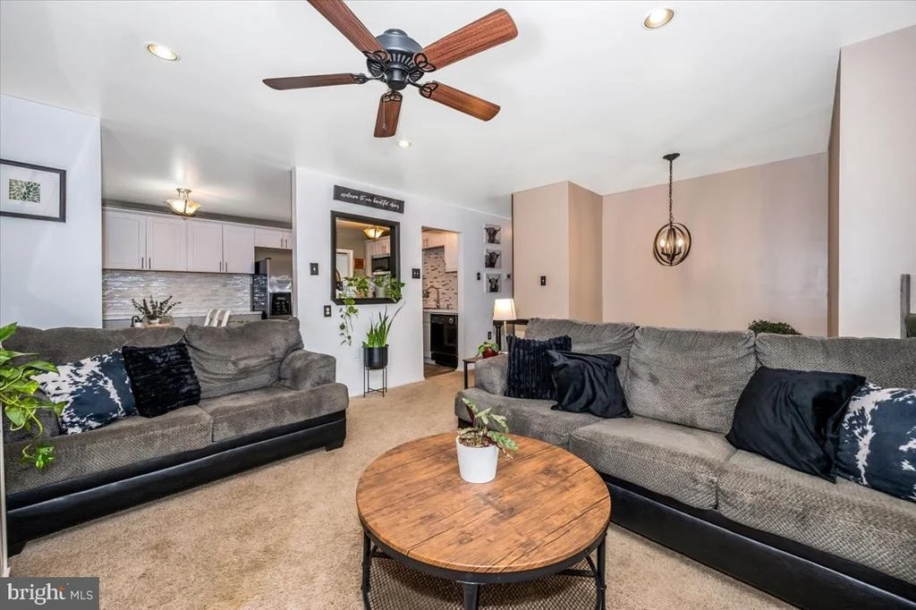 Photo of 223 TAMARACK WAY