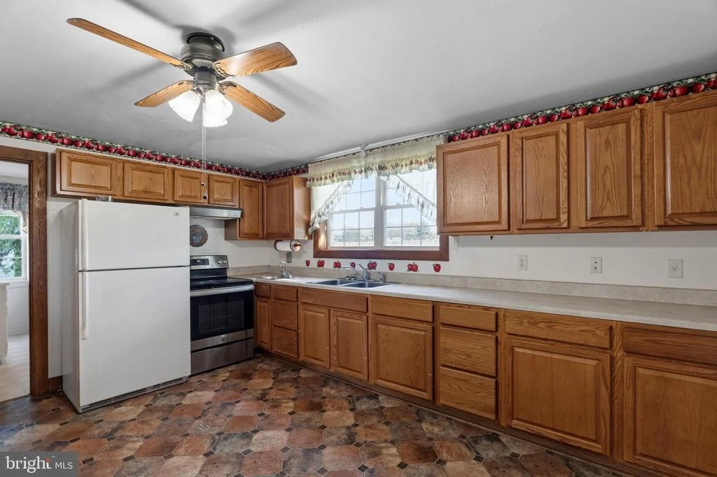 Photo of 2974 MARTINSBURG