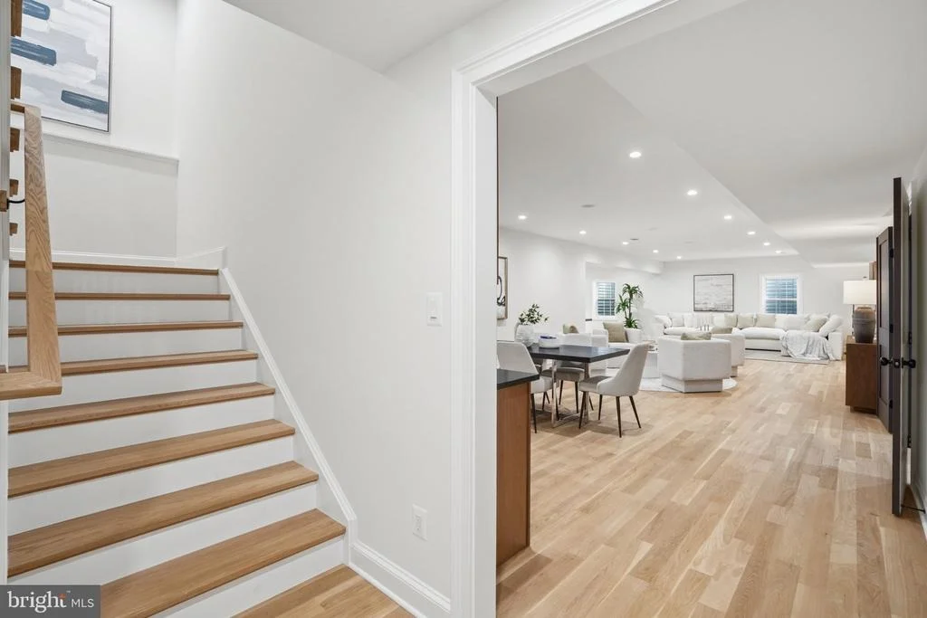 Photo of 1142 CAMERON ROAD