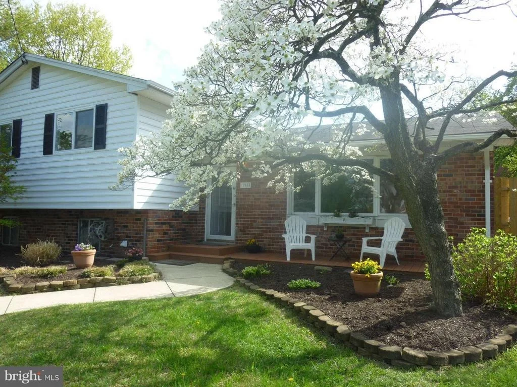 Photo of 12008 KERWOOD ROAD