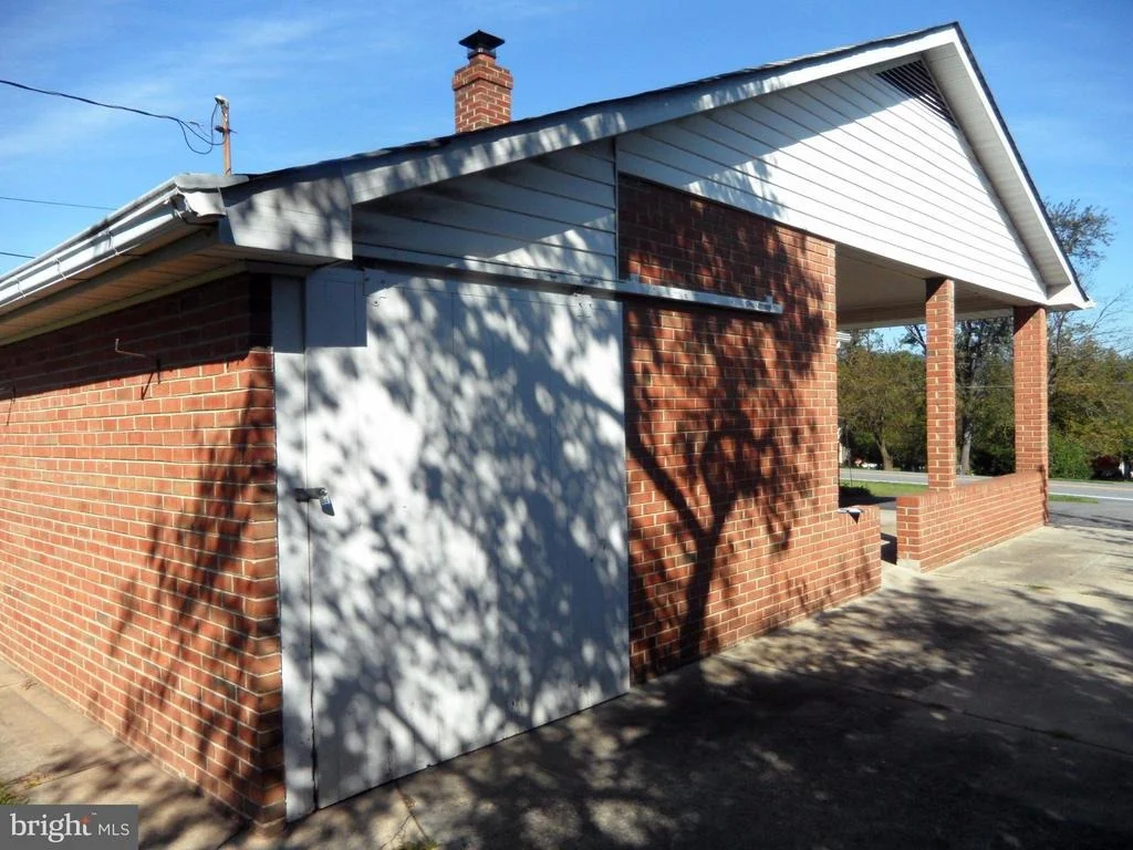 Photo of 5976 GROVE HILL ROAD