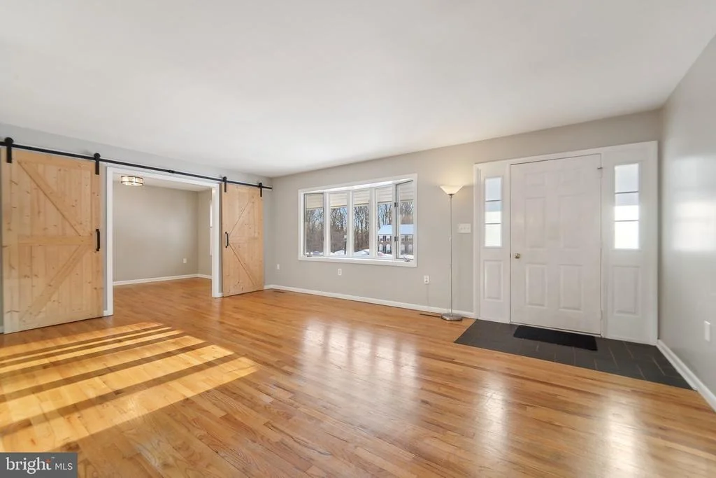 Photo of 3942 SUGARLOAF DRIVE
