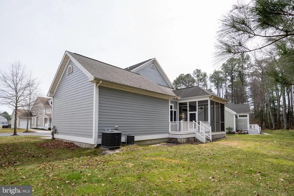 Photo of 196 WILLOW OAK AVENUE