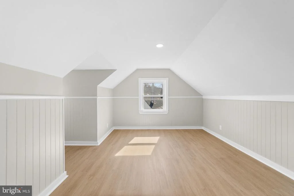 Photo of 179 VICTORY AVENUE