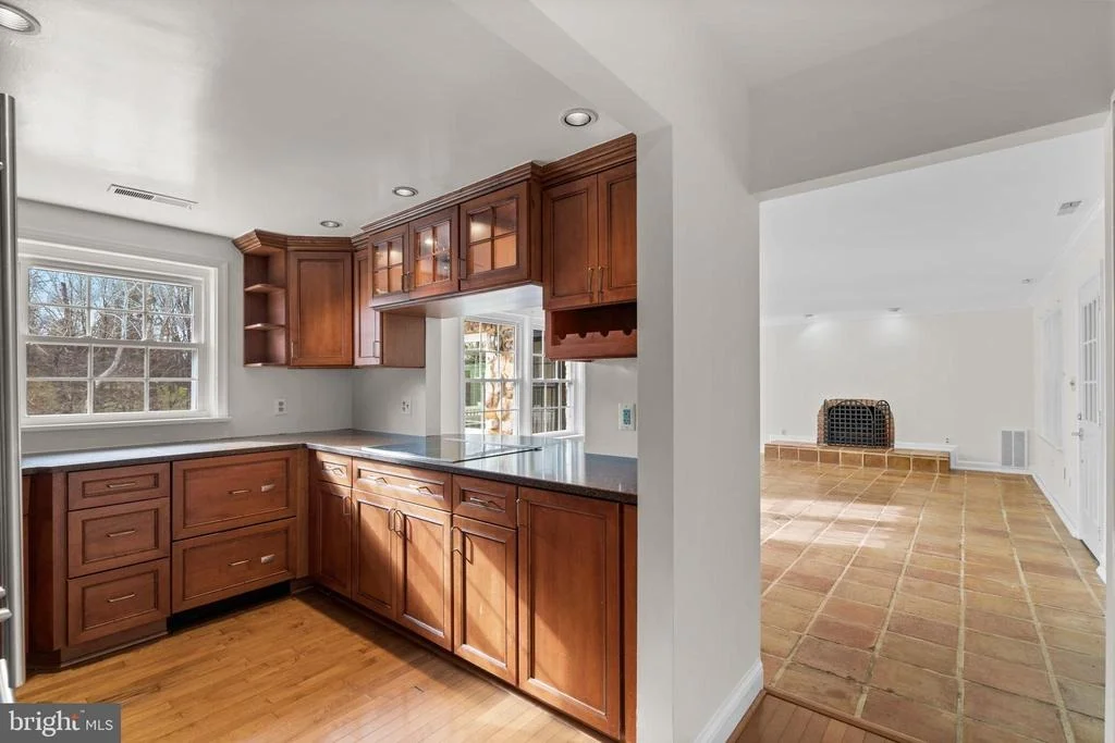 Photo of 3707 COOL CREST DRIVE