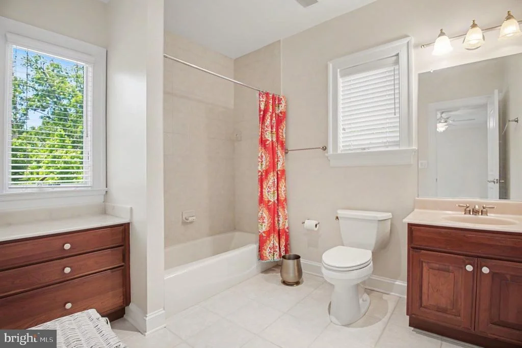Photo of 5985 SAINT CATHERINES LANE