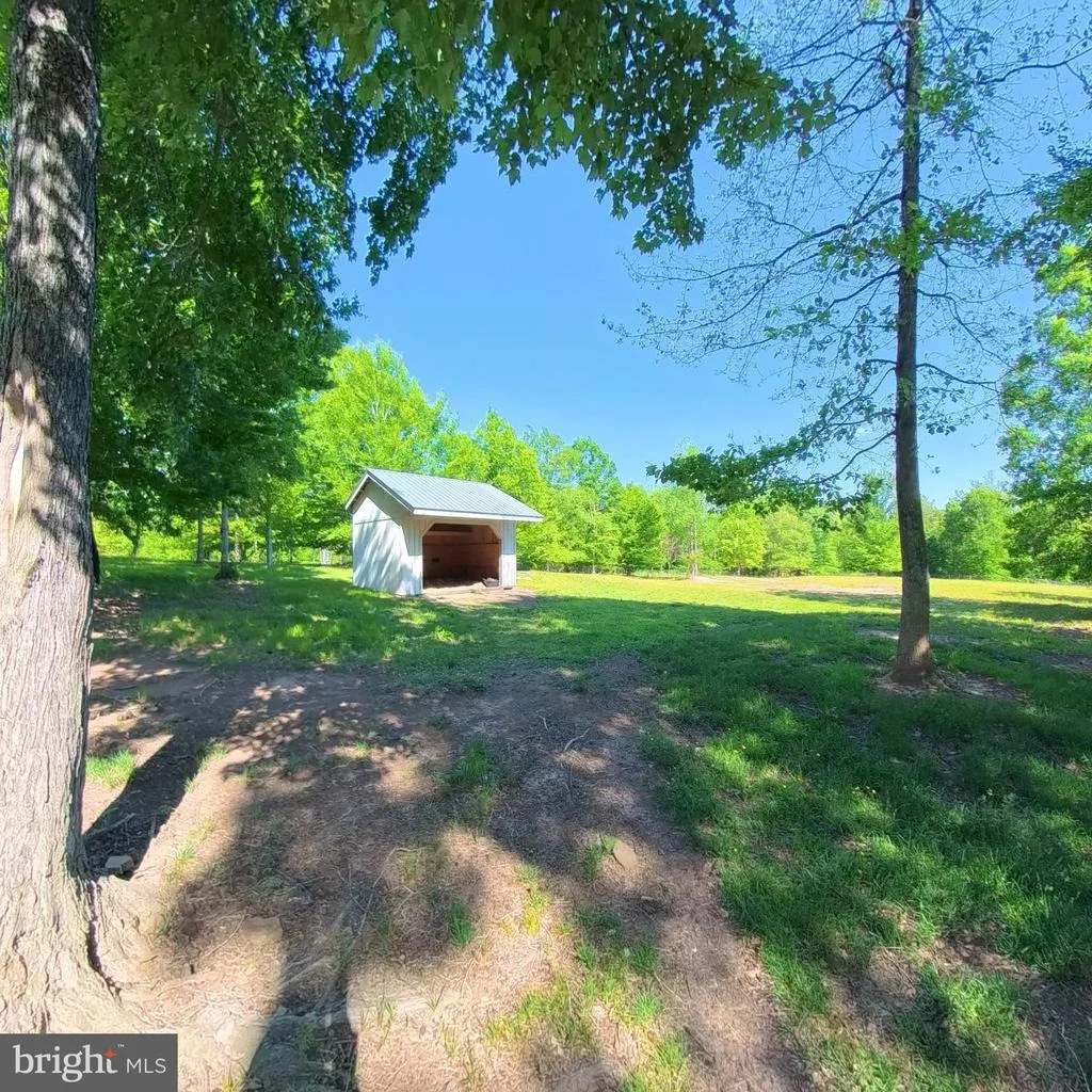 Photo of 1225 MIDDLE RIVER ROAD