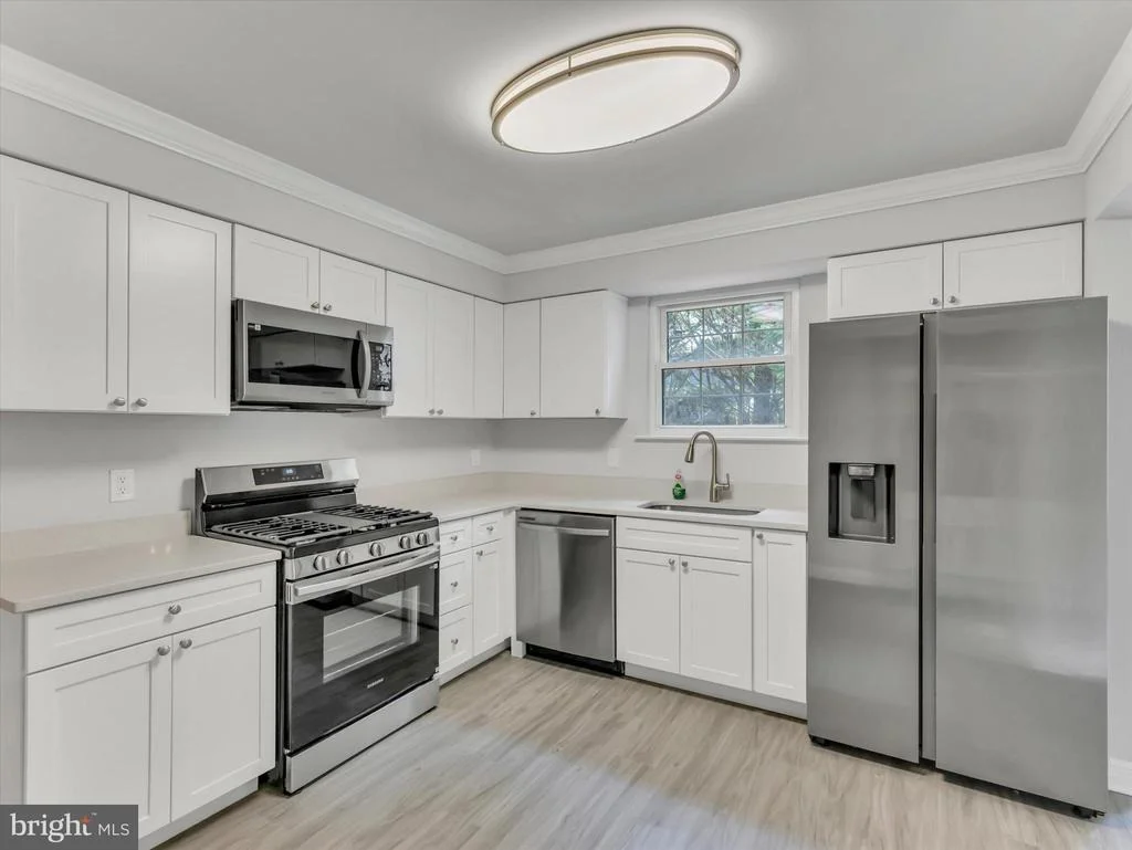 Photo of 24737 NICKELBY DRIVE