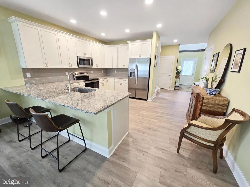 Photo of 33768 CATCHING COVE COURT
