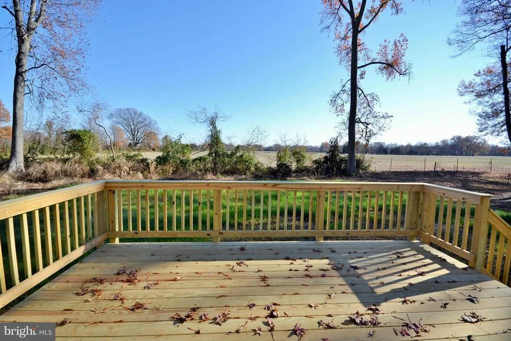 Photo of 628 LATANE DRIVE