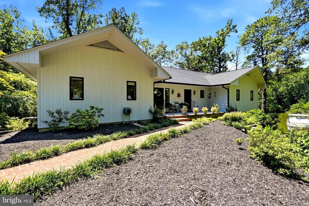 Photo of 750 LEVELGREEN RD.