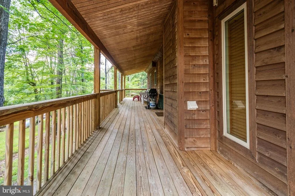 Photo of 392 DEER RUN LANE