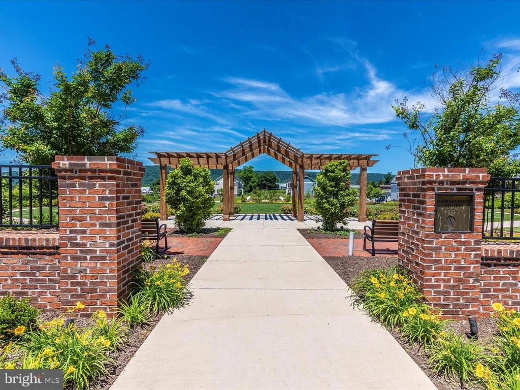 Photo of 1211 TIDE LOCK STREET