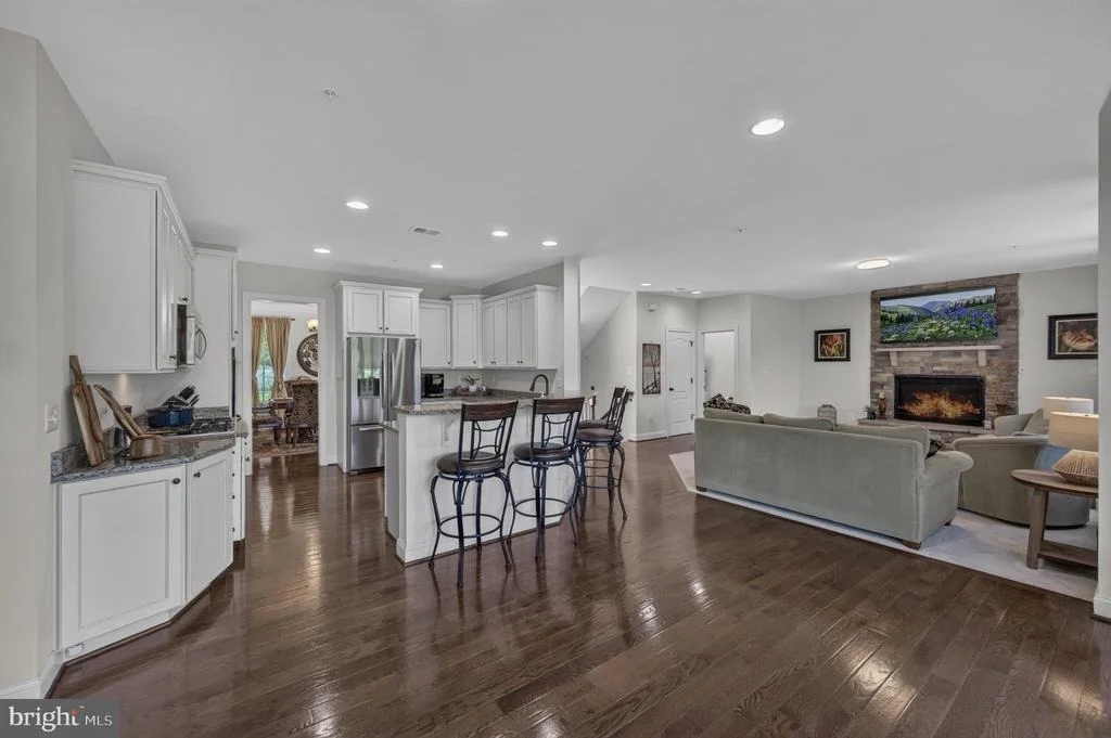 Photo of 1315 VOLUNTEER DRIVE