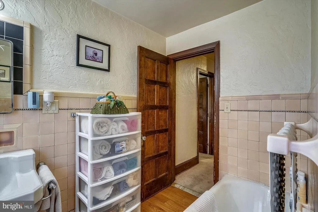 Photo of 200 MEALEY PARKWAY