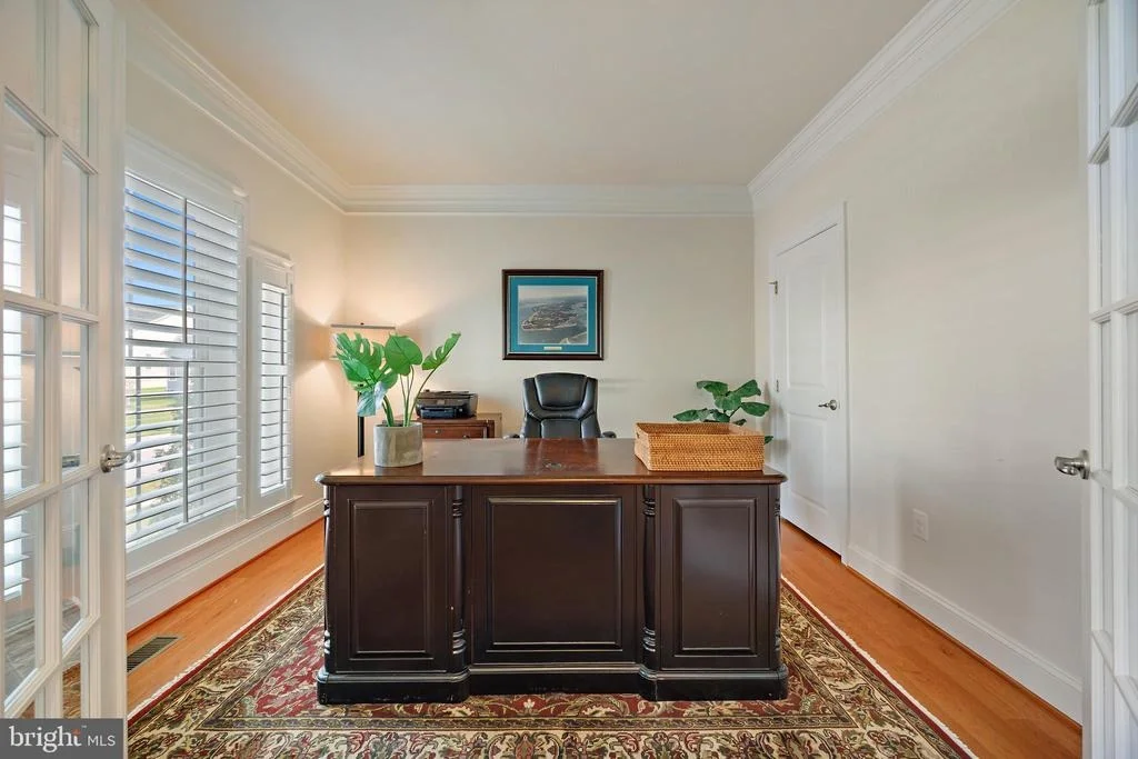 Photo of 2926 LEVEE DRIVE