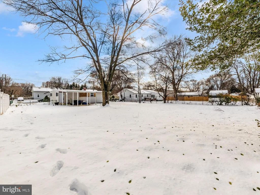 Photo of 492 BRUCE AVENUE