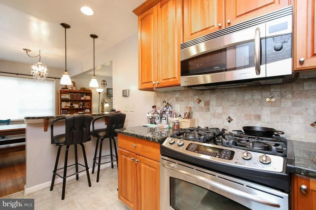 Photo of 417 KERWIN ROAD