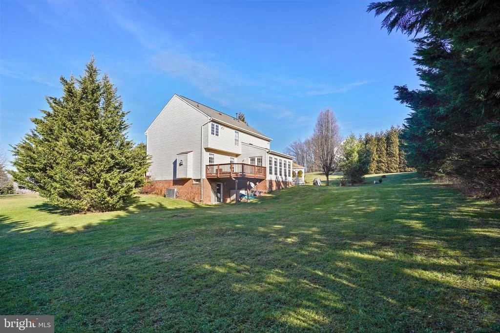 Photo of 2244 CHEROKEE DRIVE