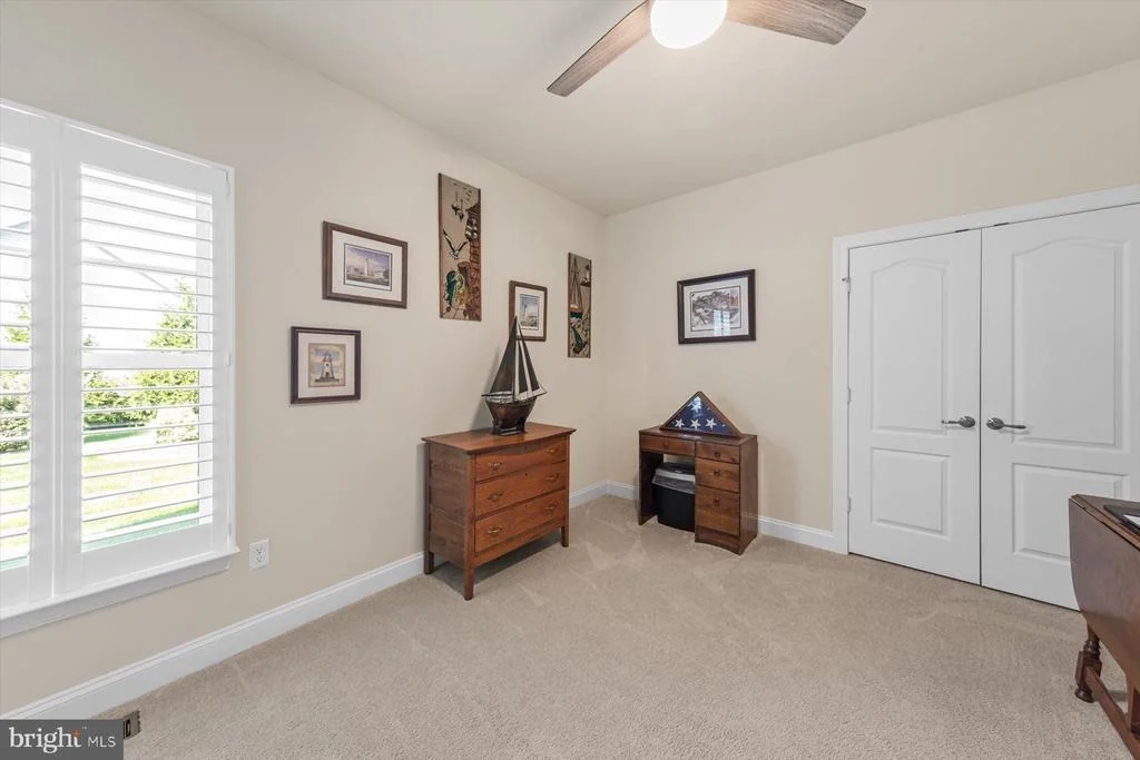 Photo of 24860 MISTLETOE DRIVE
