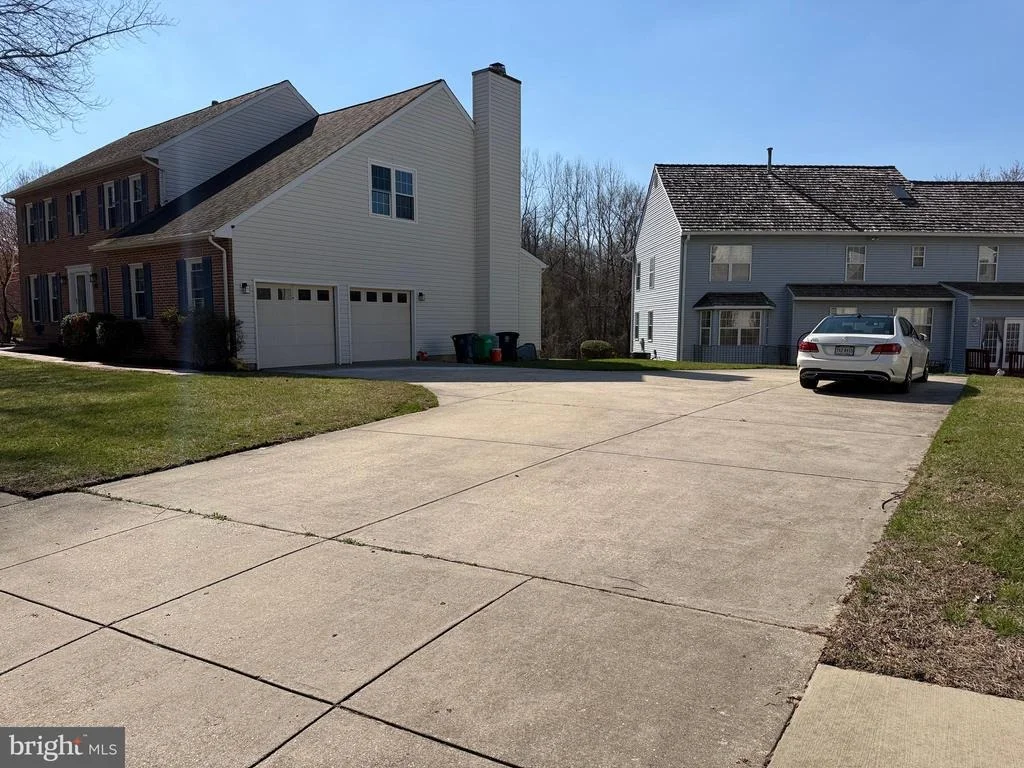 Photo of 6111 RICHMANOR TERRACE