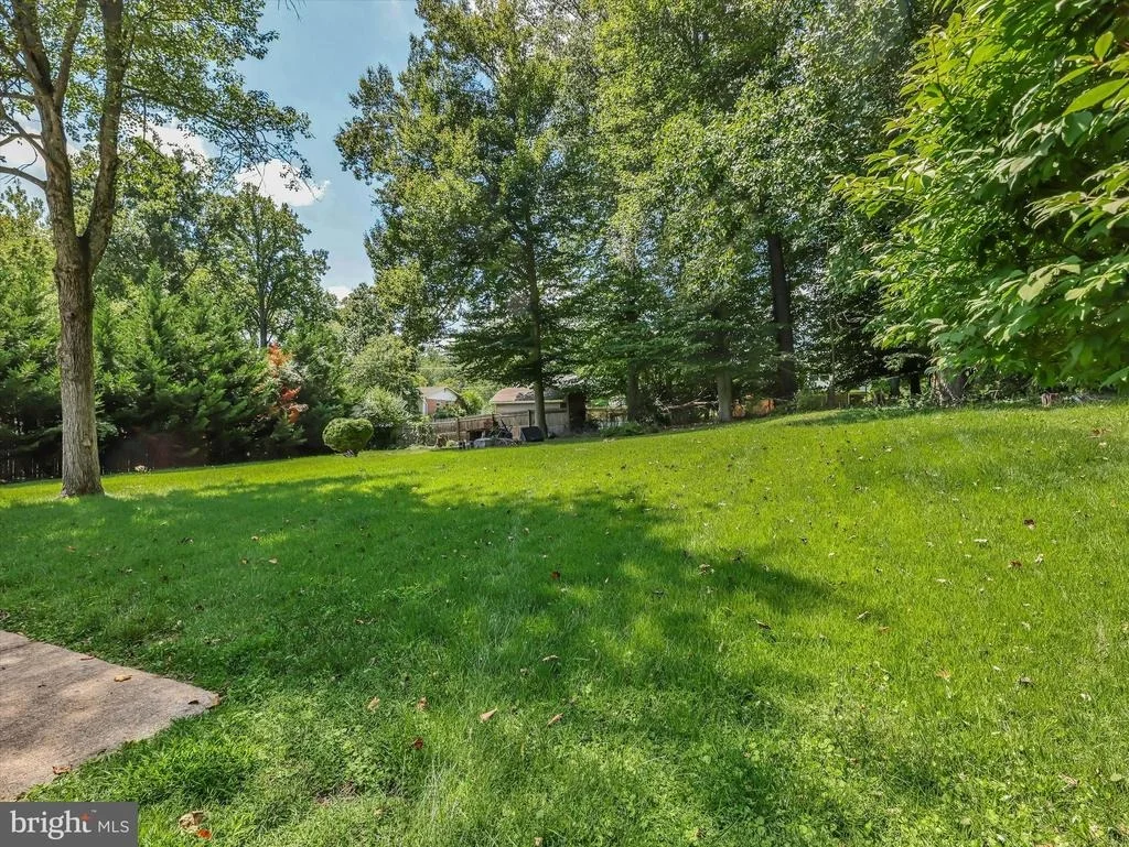 Photo of 13210 LUTES DRIVE