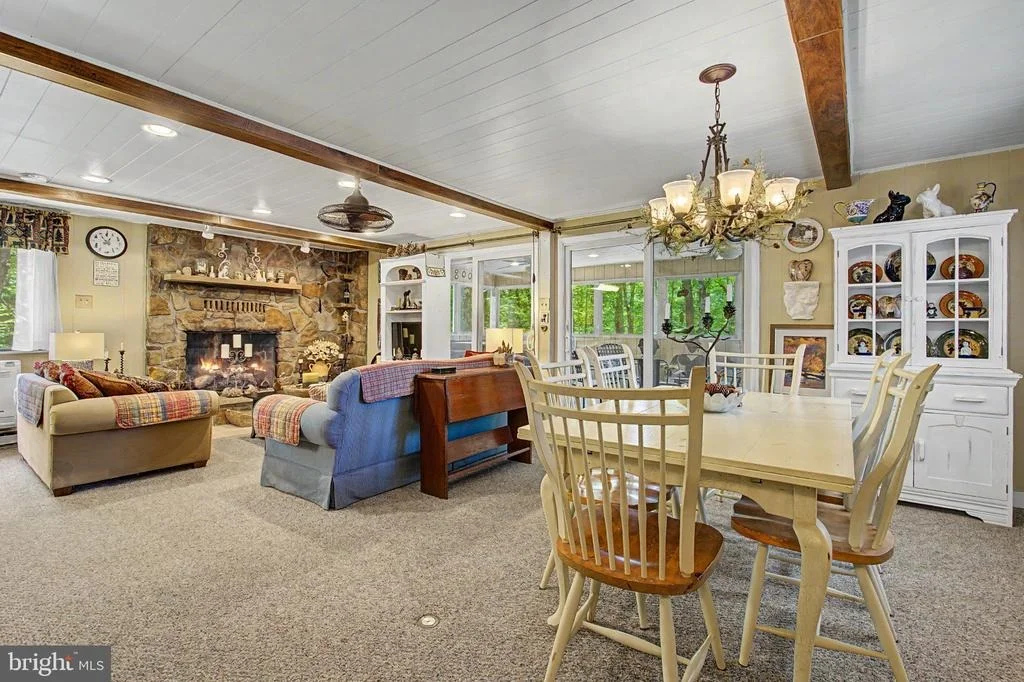 Photo of 961 CEDAR LANE