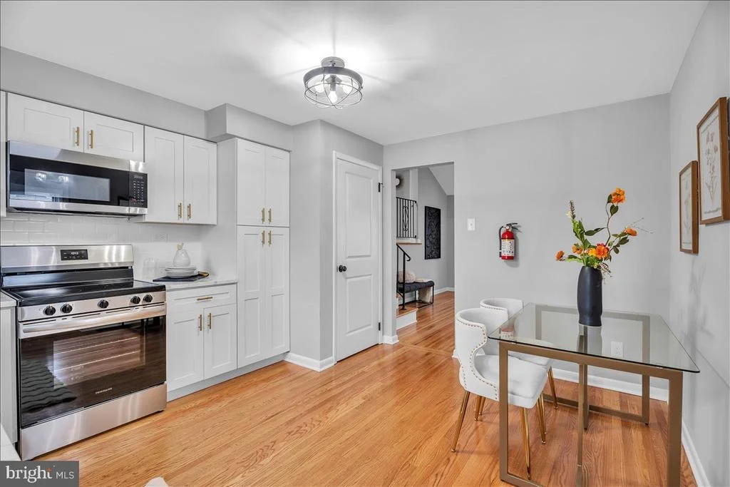 Photo of 180 CHERRY TREE LANE