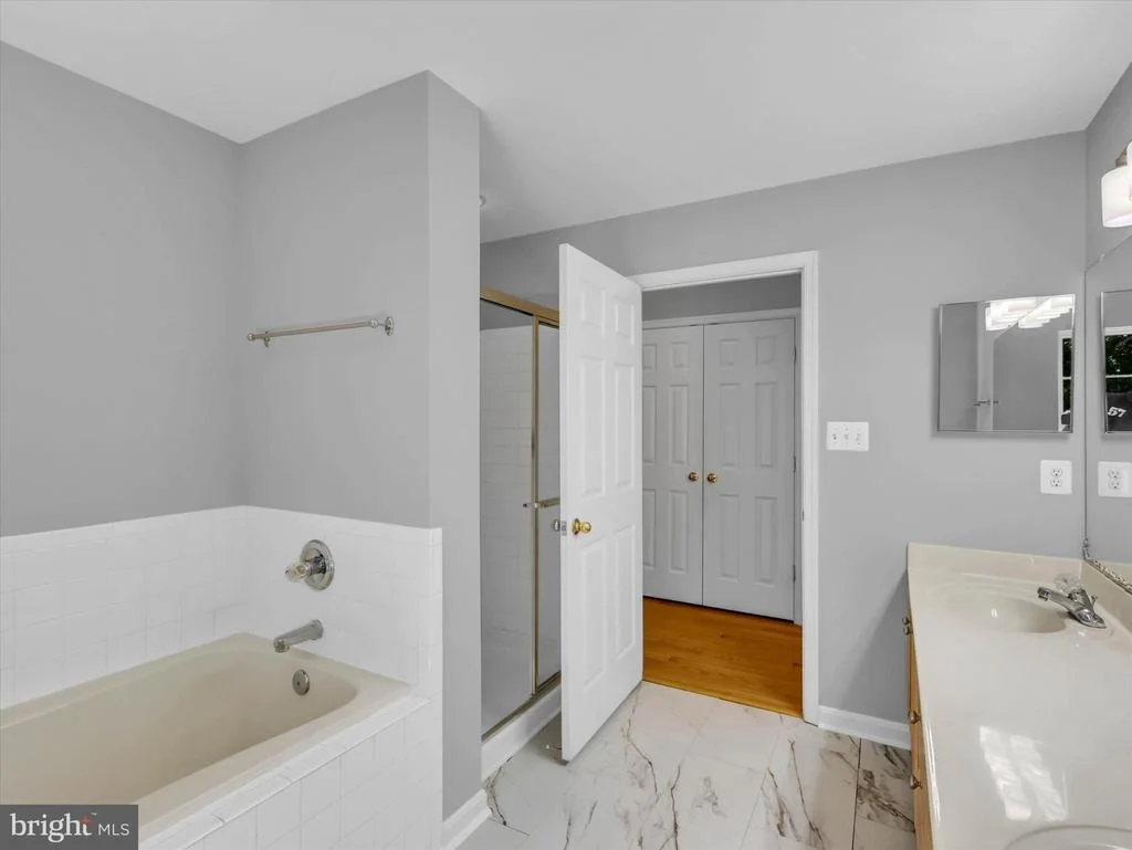 Photo of 8104 PEPPER RIDGE WAY