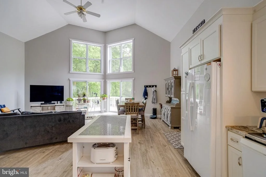 Photo of 44 ALGONQUIN DRIVE