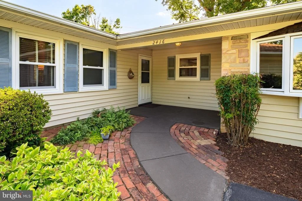 Photo of 2416 KINDERBROOK LANE