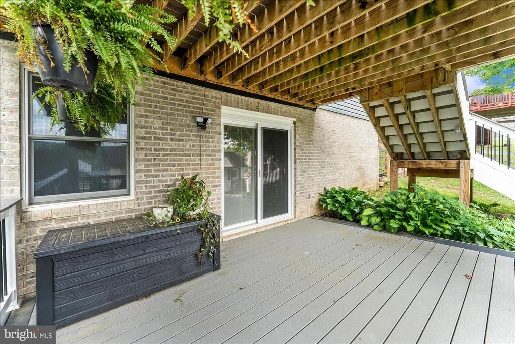 Photo of 31 AMANDA DRIVE