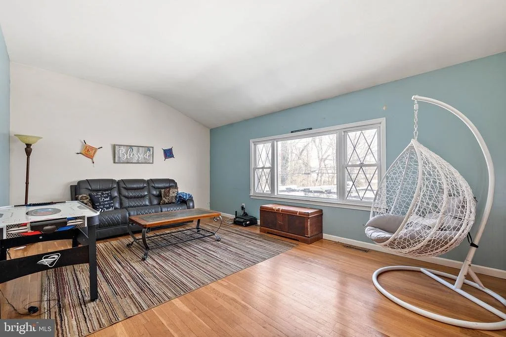 Photo of 40 GILL DRIVE