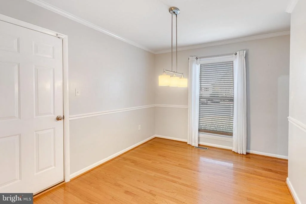 Photo of 5483 RECTOR DRIVE