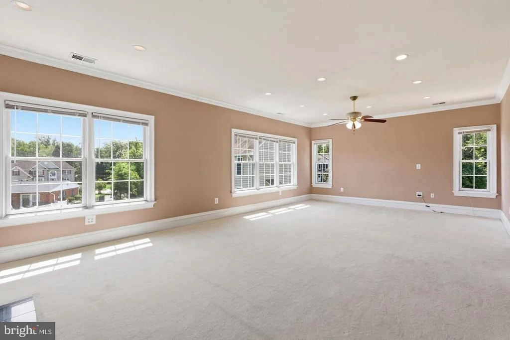 Photo of 8813 OAK LEAF DRIVE