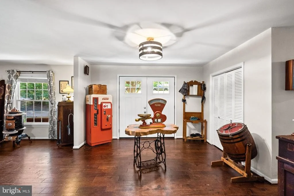 Photo of 7281 FORREST ROAD