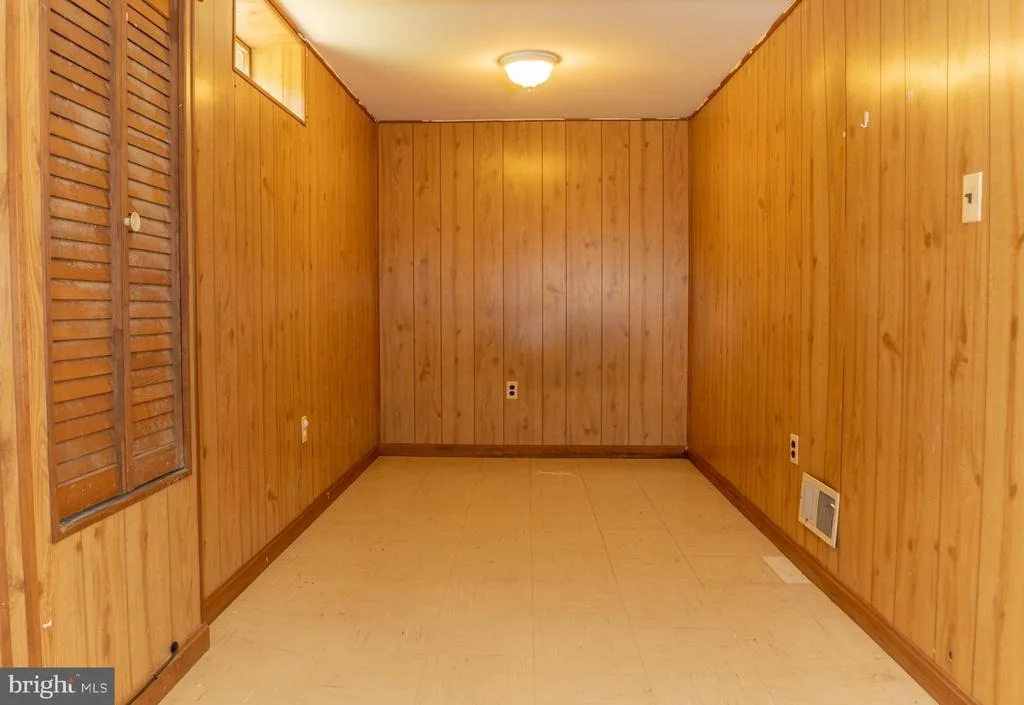 Photo of 4209 ROUND HILL ROAD