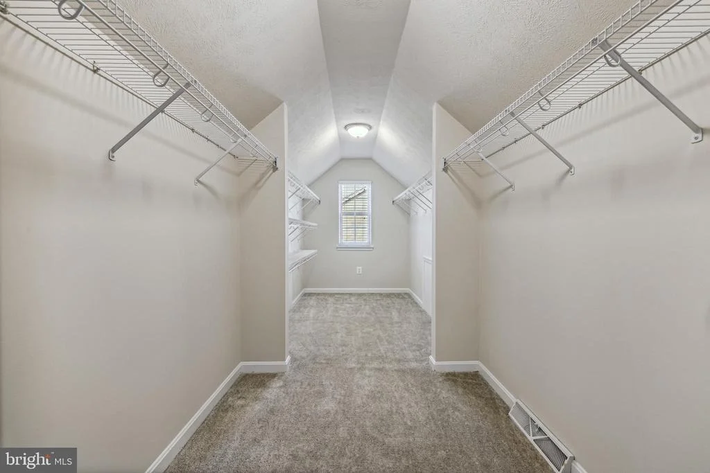 Photo of 4961 FARRINGDON COURT