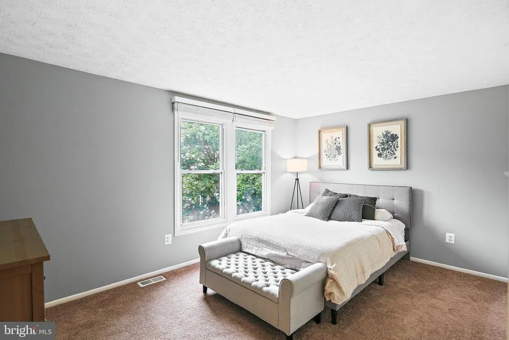Photo of 6324 SUNHIGH PLACE