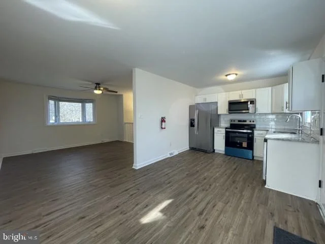 Photo of 804 PINE AVENUE